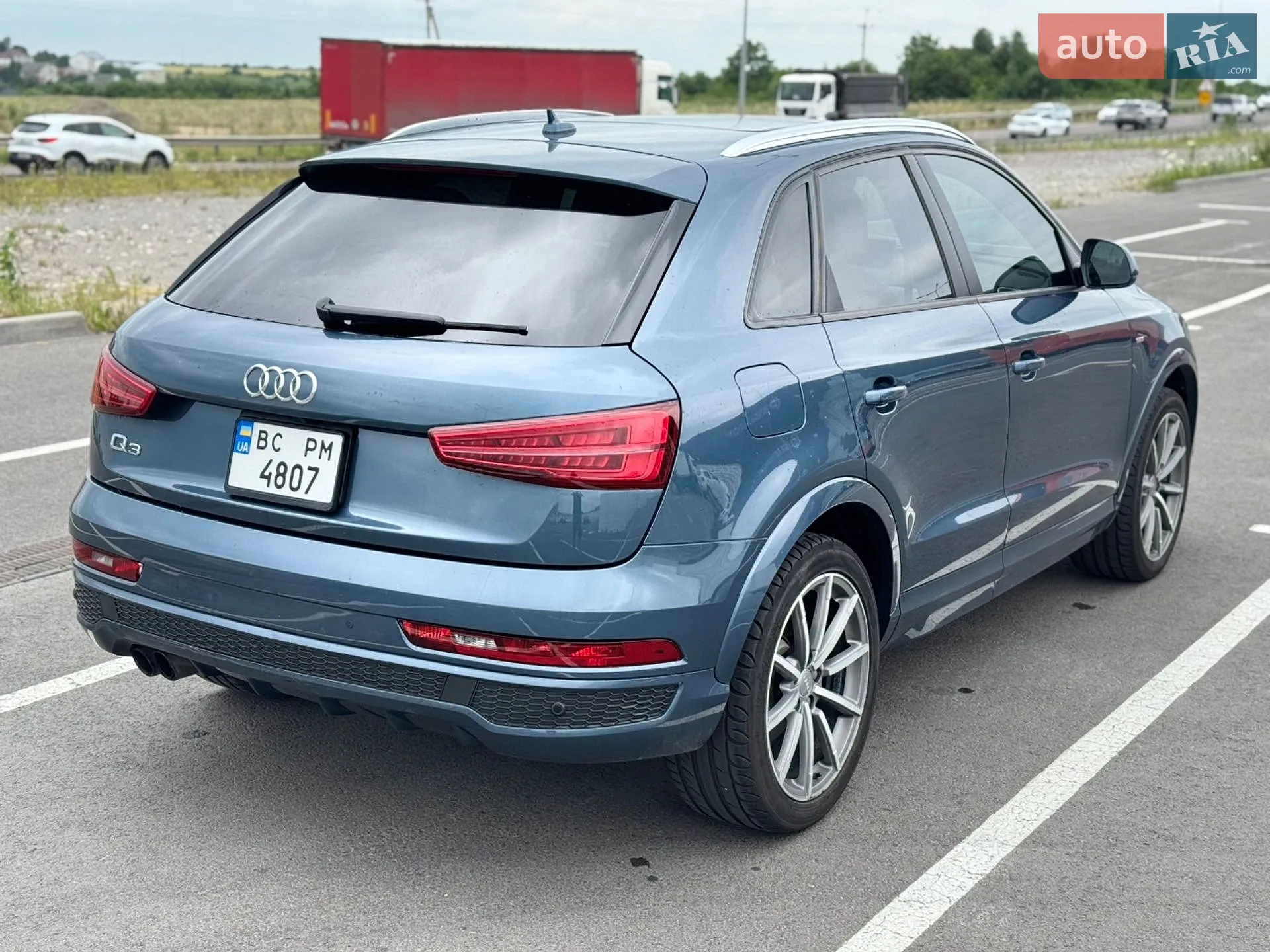 2017 Audi Q3 - мініатюра 18
