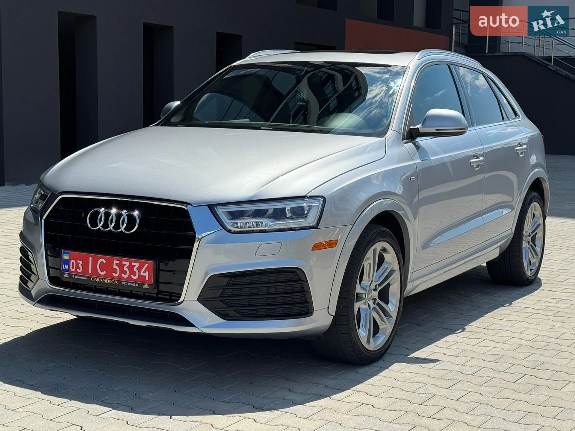 2017 Audi Q3 - мініатюра 2