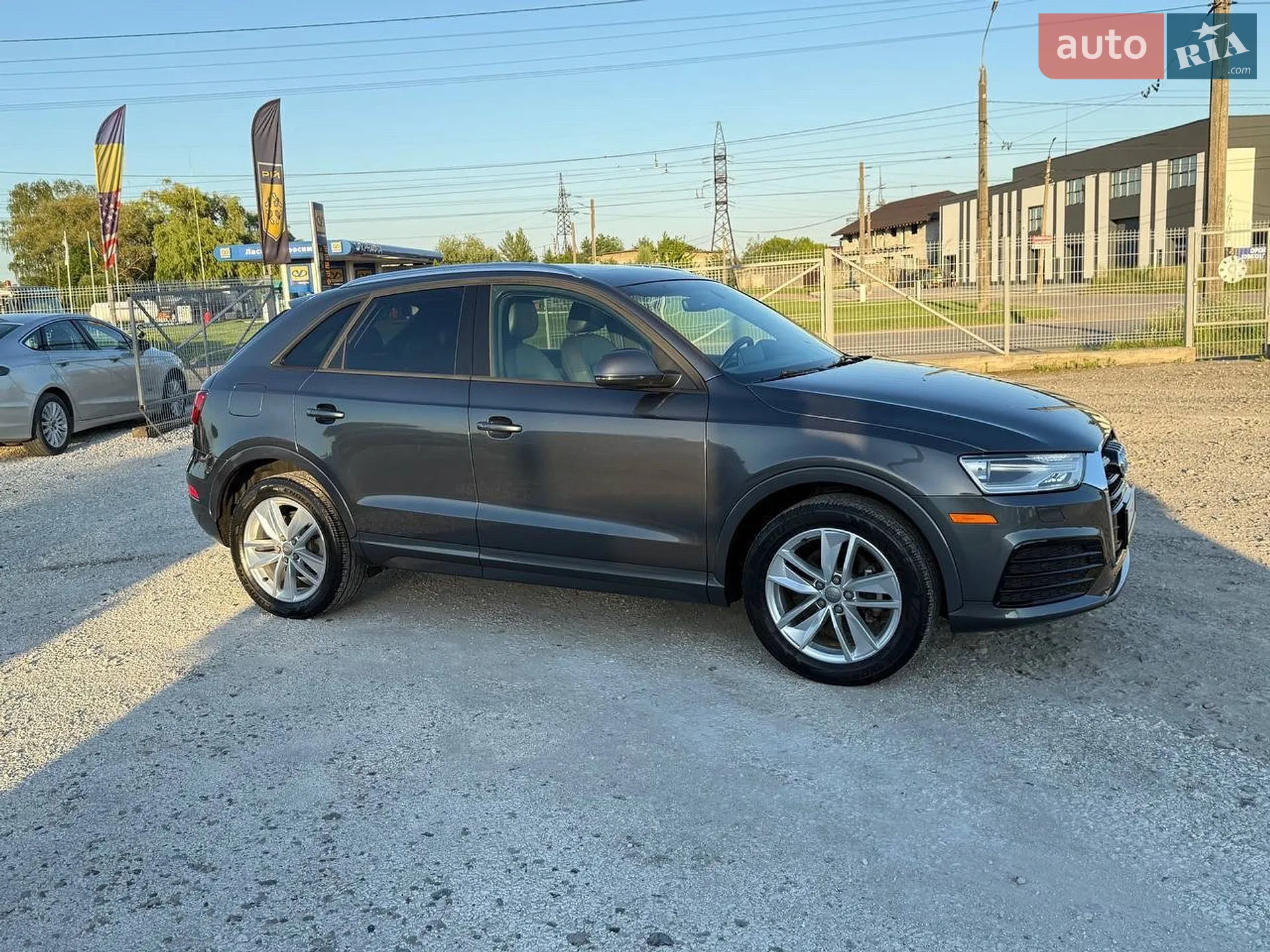 2017 Audi Q3 - мініатюра 3
