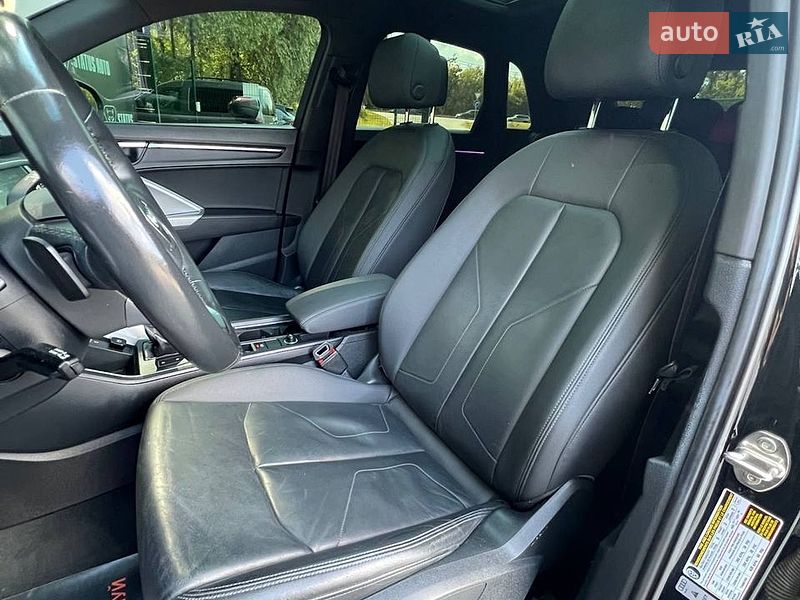 Внедорожник / Кроссовер Audi Q3 2022 в Хмельницком