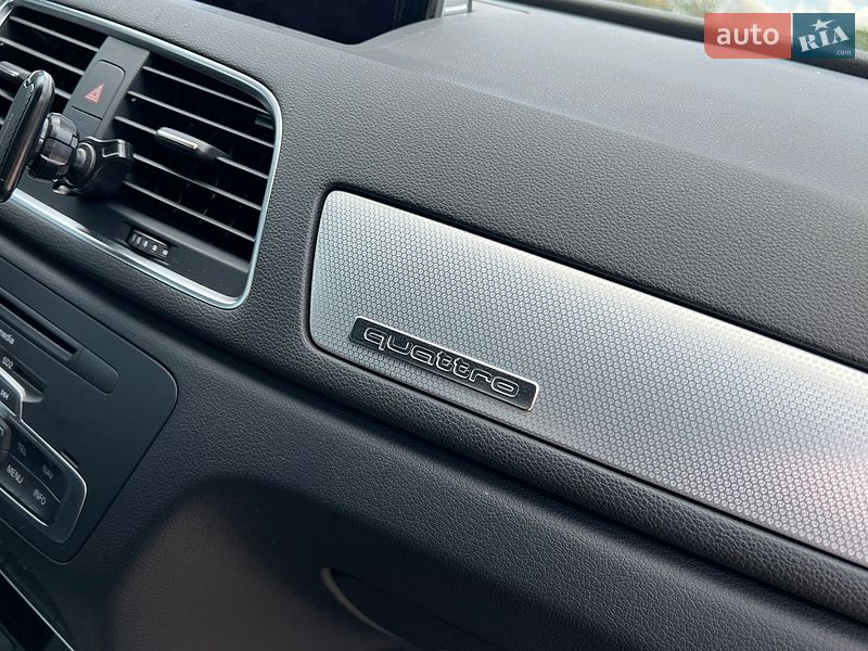 Внедорожник / Кроссовер Audi Q3 2015 в Виннице