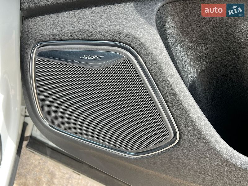 Внедорожник / Кроссовер Audi Q3 2015 в Виннице