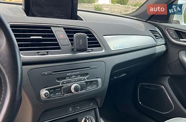 Внедорожник / Кроссовер Audi Q3 2015 в Виннице