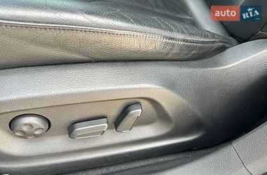 Внедорожник / Кроссовер Audi Q3 2015 в Виннице