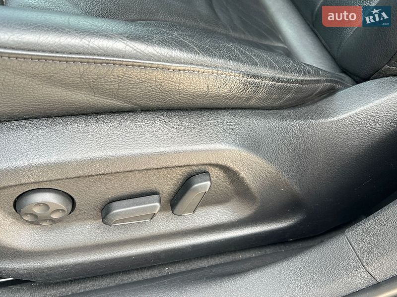 Внедорожник / Кроссовер Audi Q3 2015 в Виннице