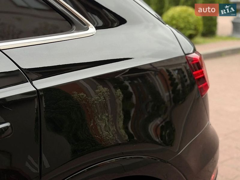 Внедорожник / Кроссовер Audi Q3 2015 в Стрые