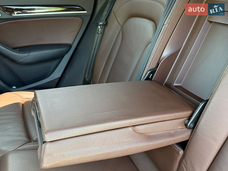 Внедорожник / Кроссовер Audi Q3 2016 в Ровно