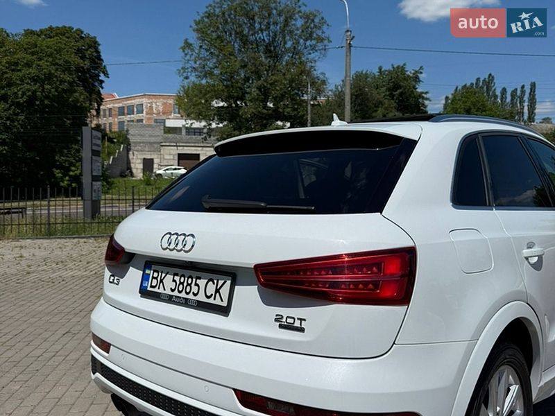 Внедорожник / Кроссовер Audi Q3 2016 в Ровно