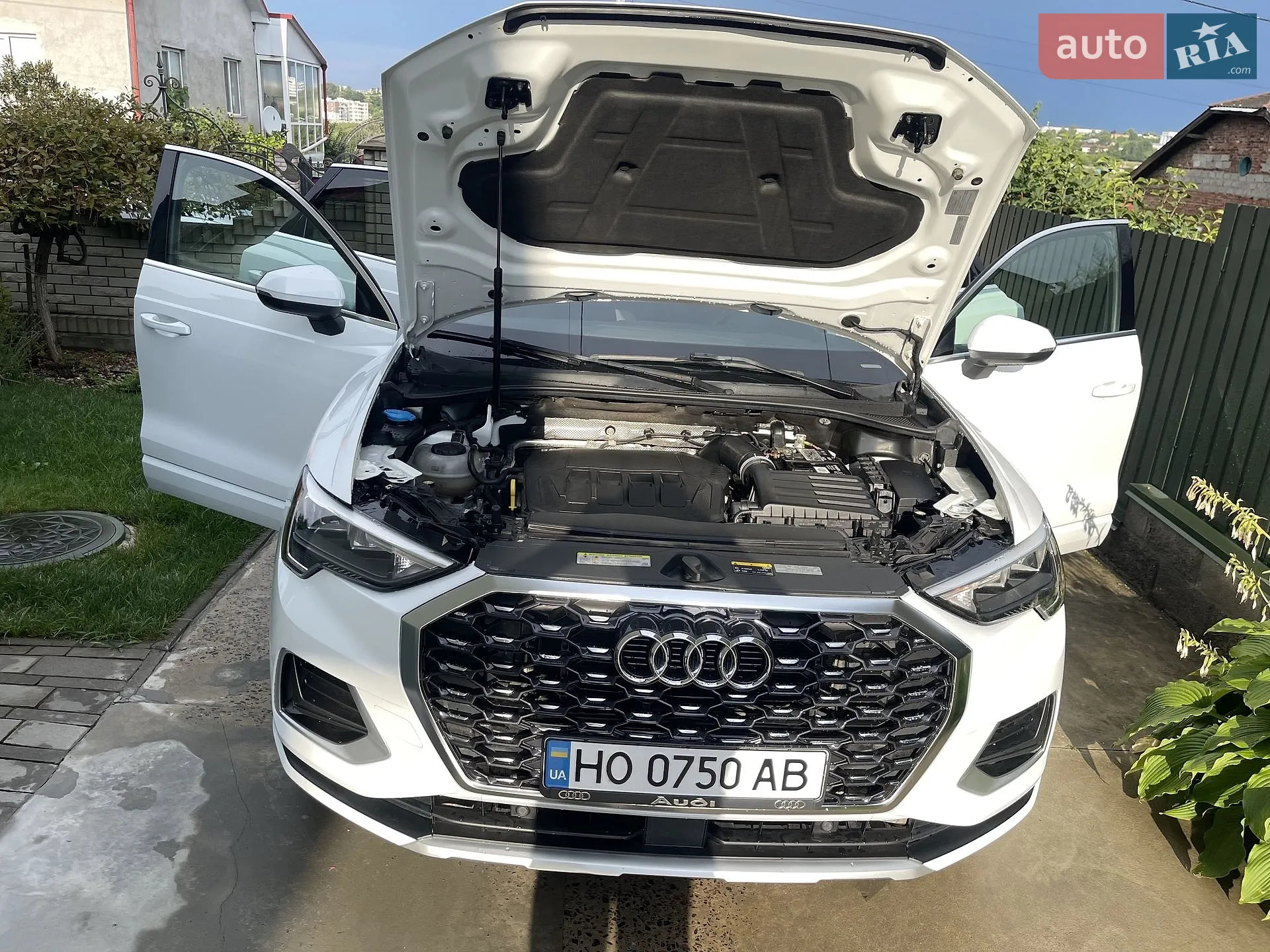 2019 Audi Q3 - мініатюра 2