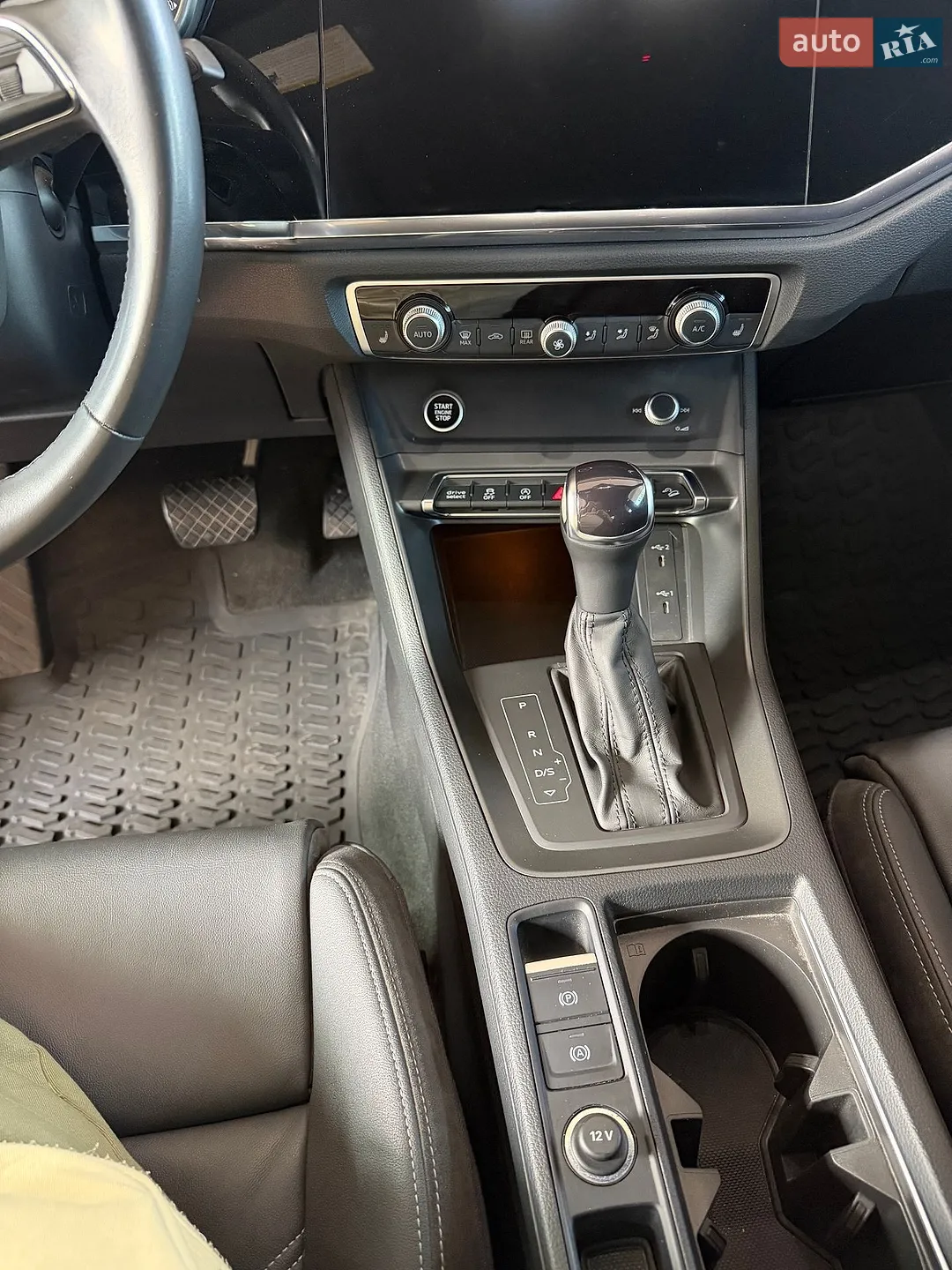 2021 Audi Q3 - мініатюра 16