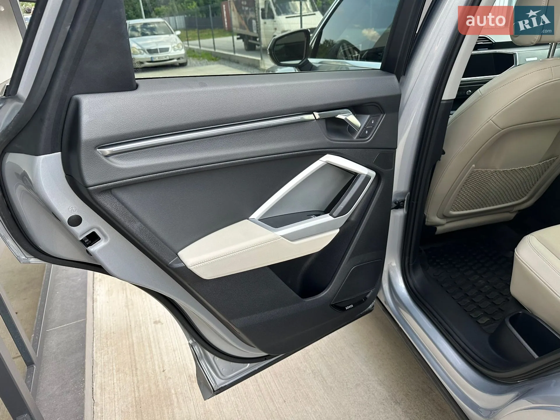 2021 Audi Q3 - мініатюра 18
