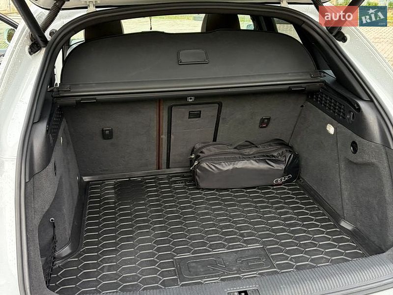 Позашляховик / Кросовер Audi Q3 2016 в Львові
