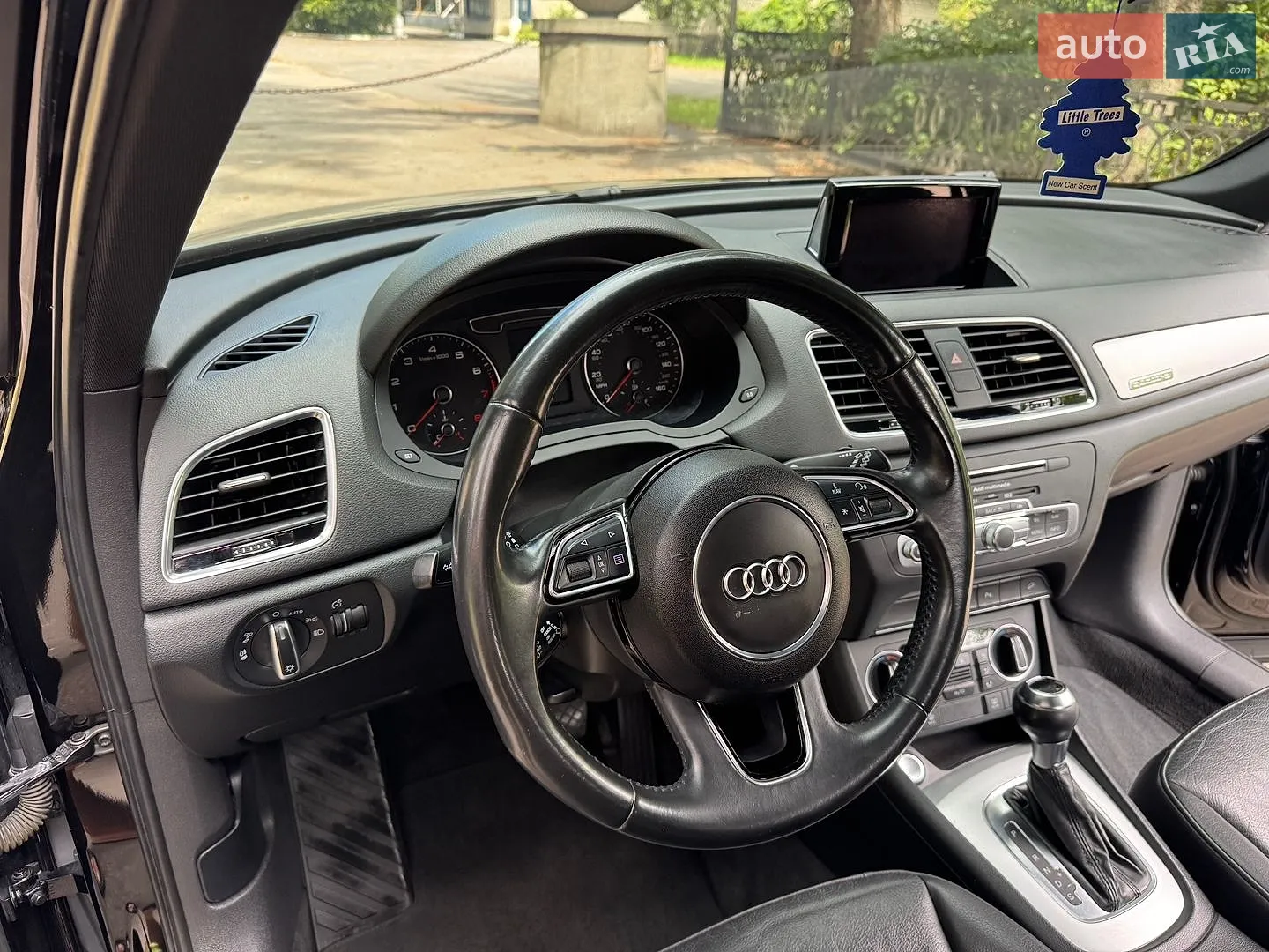 2017 Audi Q3 - мініатюра 26