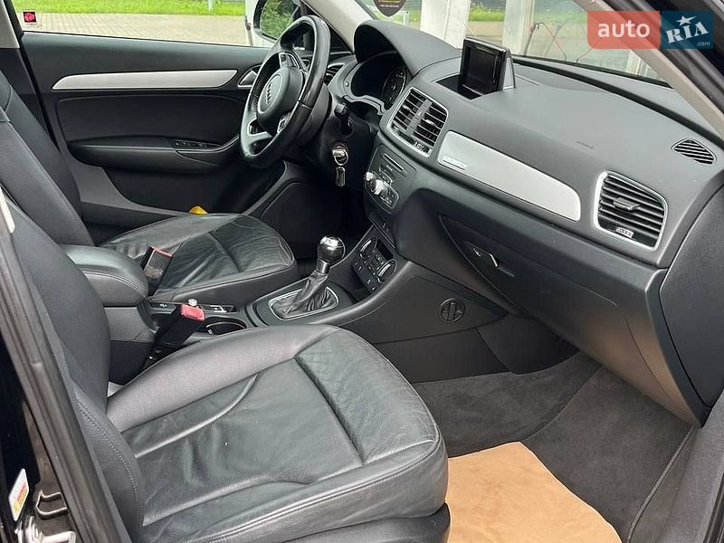 Позашляховик / Кросовер Audi Q3 2017 в Стрию