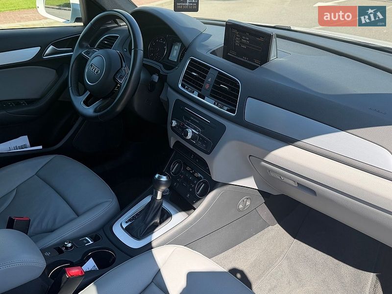 Позашляховик / Кросовер Audi Q3 2018 в Києві