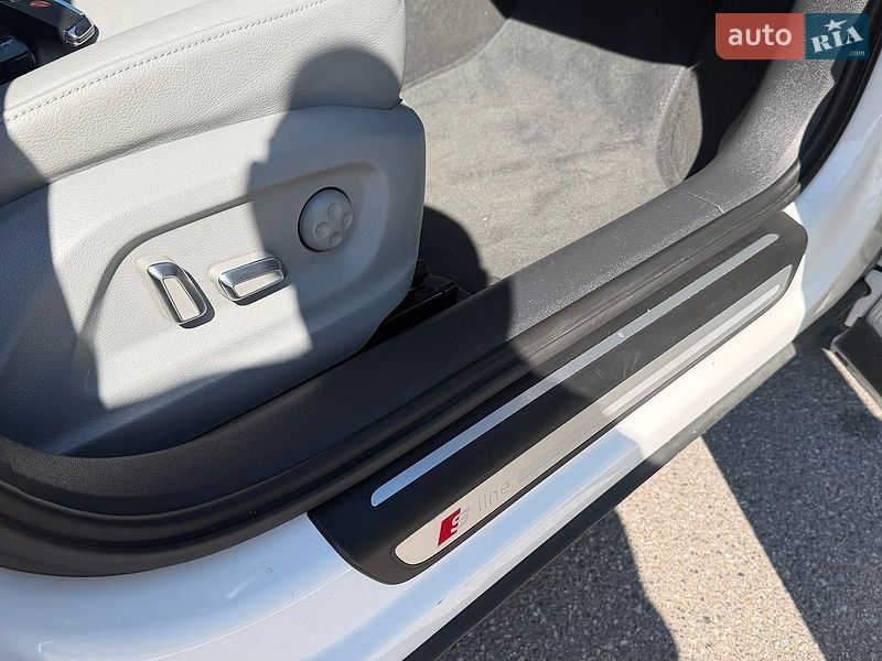 Позашляховик / Кросовер Audi Q3 2018 в Києві