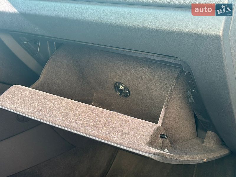 Позашляховик / Кросовер Audi Q3 2012 в Стрию