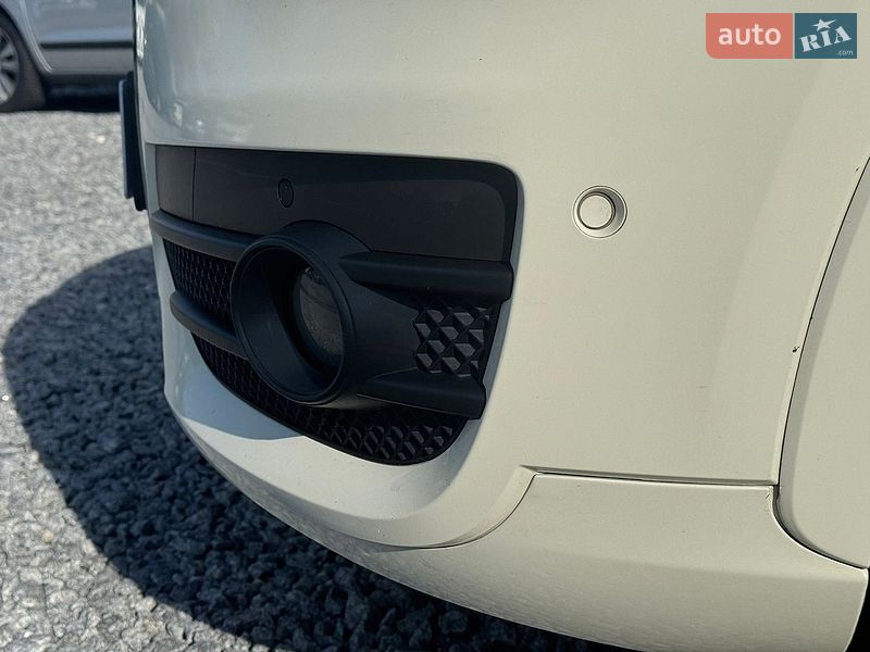 Позашляховик / Кросовер Audi Q3 2012 в Стрию