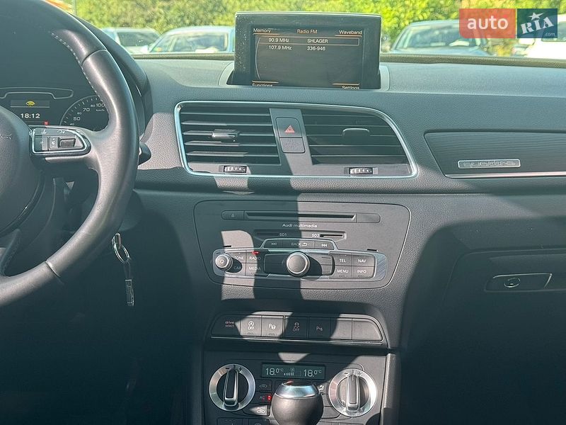 Позашляховик / Кросовер Audi Q3 2012 в Стрию