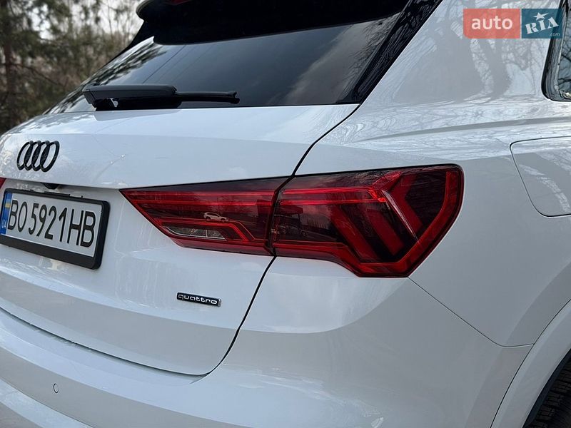 Позашляховик / Кросовер Audi Q3 2024 в Хмельницькому