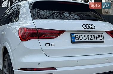 Позашляховик / Кросовер Audi Q3 2024 в Хмельницькому