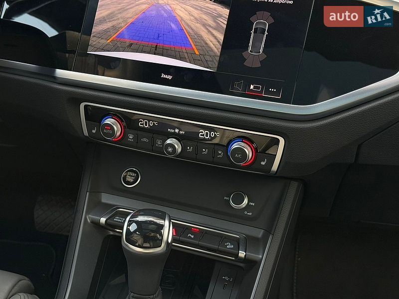 Позашляховик / Кросовер Audi Q3 2024 в Хмельницькому