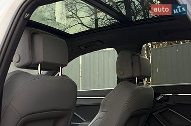 Позашляховик / Кросовер Audi Q3 2024 в Хмельницькому