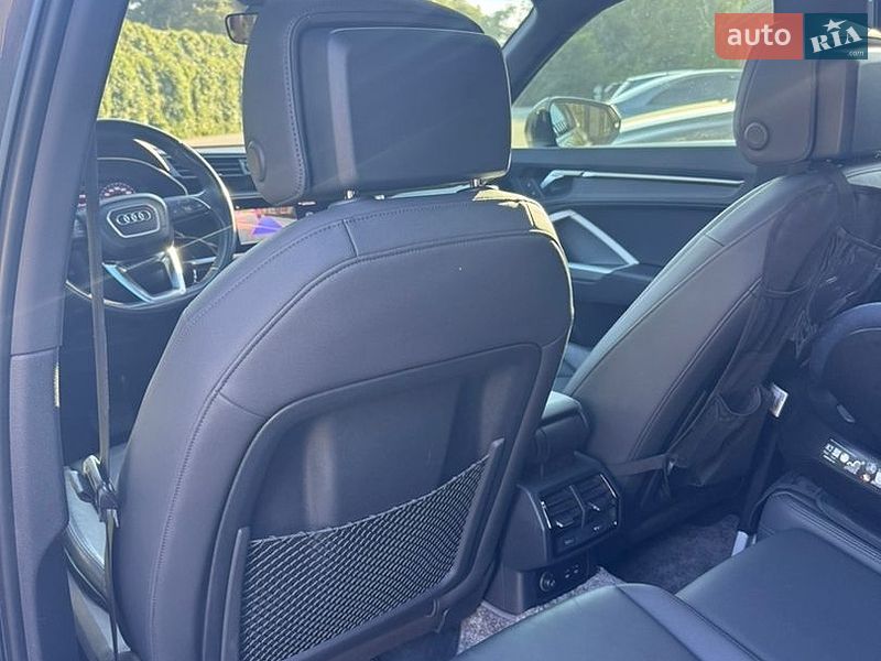 Позашляховик / Кросовер Audi Q3 2019 в Дніпрі фото 9 Позашляховик / Кросовер Audi Q3 2019 в Дніпрі