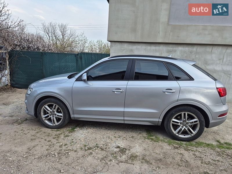 Позашляховик / Кросовер Audi Q3 2018 в Кам'яному