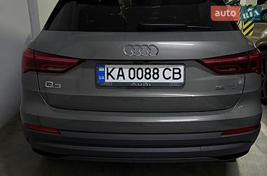Позашляховик / Кросовер Audi Q3 2022 в Києві