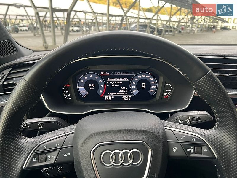 Позашляховик / Кросовер Audi Q3 2020 в Львові