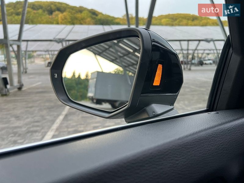 Позашляховик / Кросовер Audi Q3 2020 в Львові