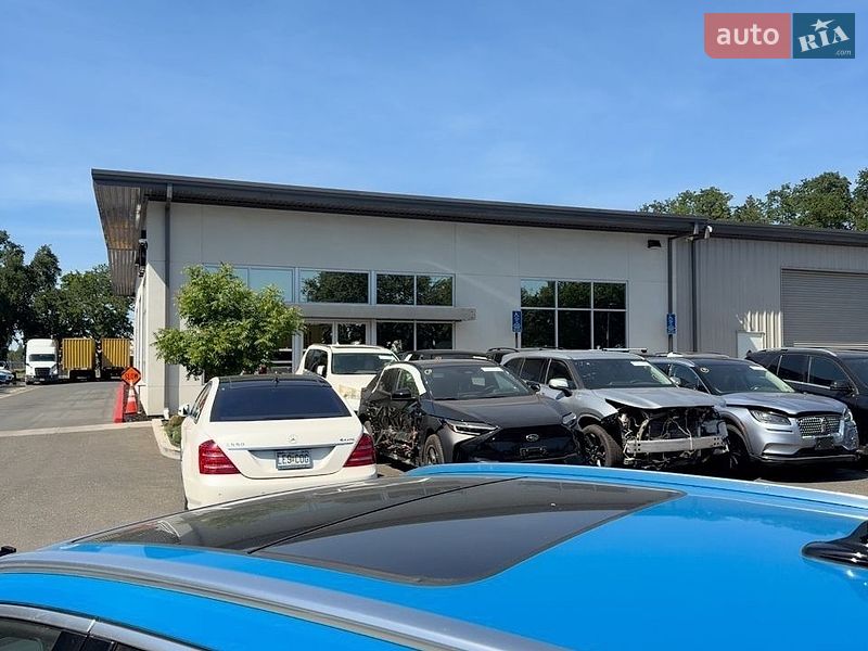 Позашляховик / Кросовер Audi Q3 2022 в Кривому Розі
