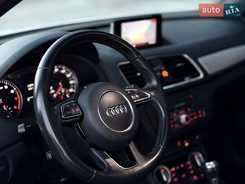 Позашляховик / Кросовер Audi Q3 2018 в Сарнах