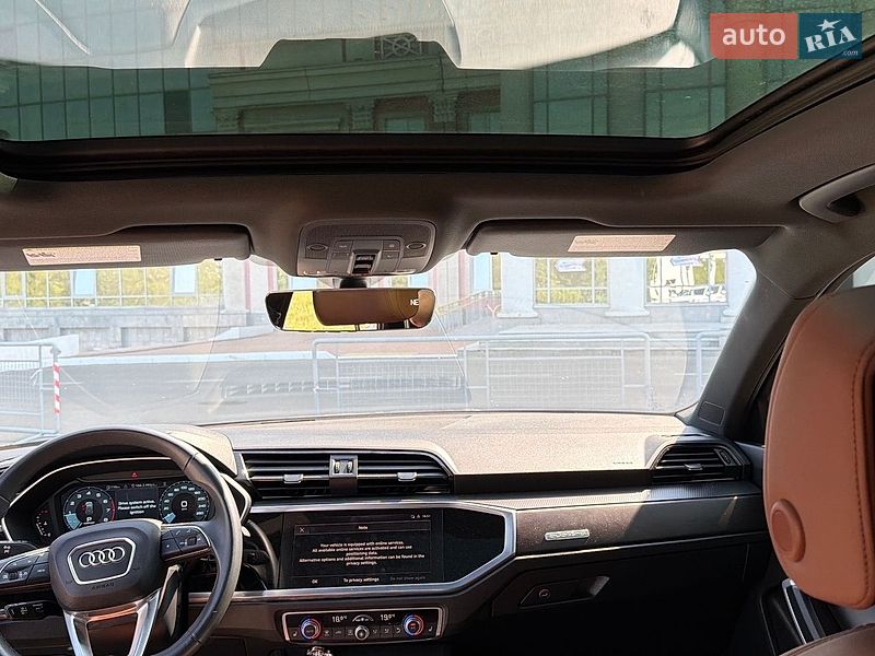 Позашляховик / Кросовер Audi Q3 2024 в Одесі