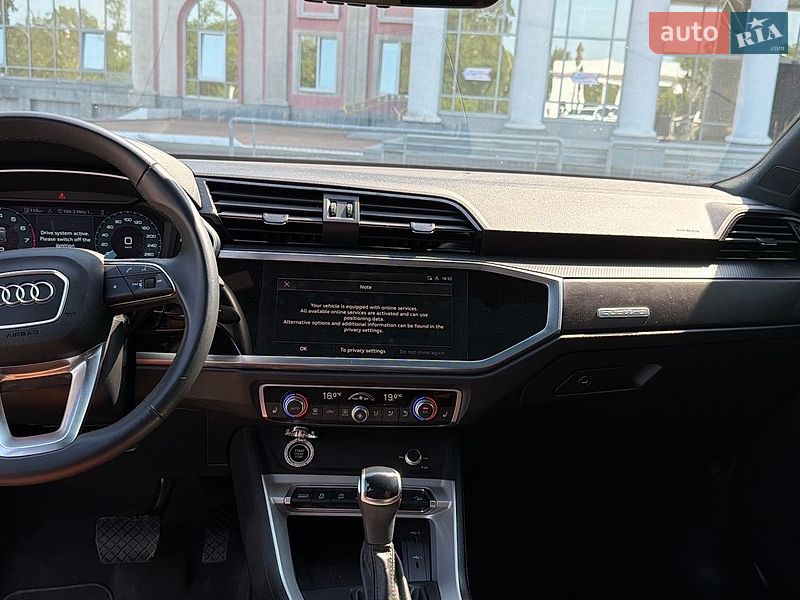 Позашляховик / Кросовер Audi Q3 2024 в Одесі