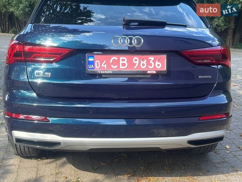 Внедорожник / Кроссовер Audi Q3 2020 в Брошневе-Осаде