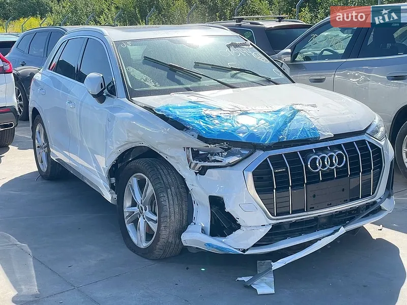 Audi Q3 2021