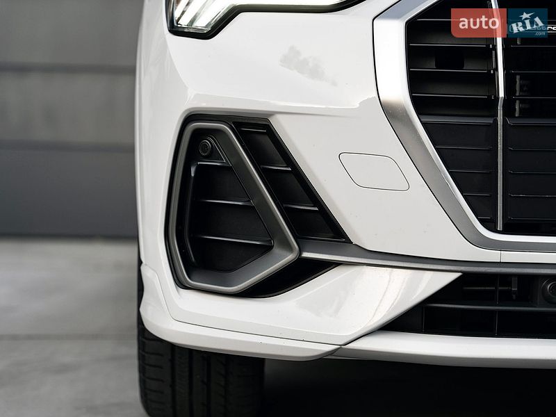 Позашляховик / Кросовер Audi Q3 2020 в Одесі фото 5 Позашляховик / Кросовер Audi Q3 2020 в Одесі