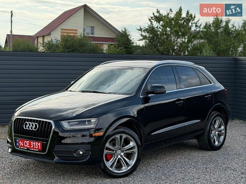 Внедорожник / Кроссовер Audi Q3 2015 в Миргороде