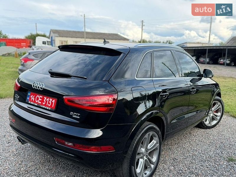 Внедорожник / Кроссовер Audi Q3 2015 в Миргороде