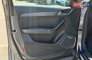 Внедорожник / Кроссовер Audi Q3 2016 в Львове