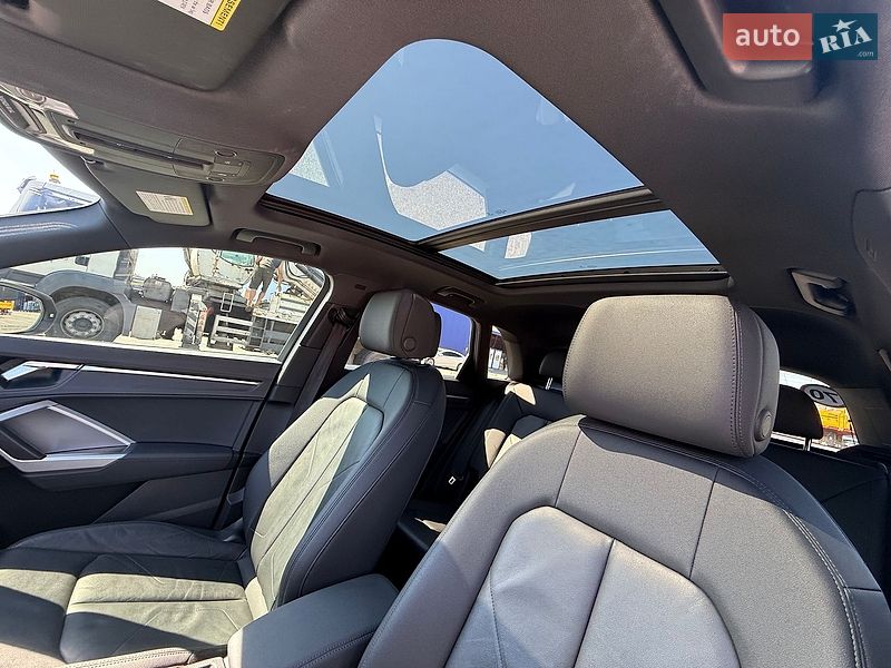 Позашляховик / Кросовер Audi Q3 2019 в Полтаві