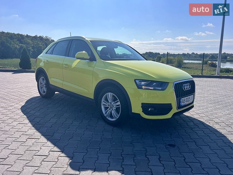 Позашляховик / Кросовер Audi Q3 2012 в Вінниці