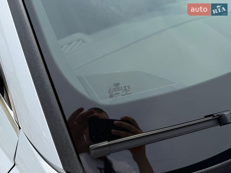 Внедорожник / Кроссовер Audi Q3 2020 в Киеве