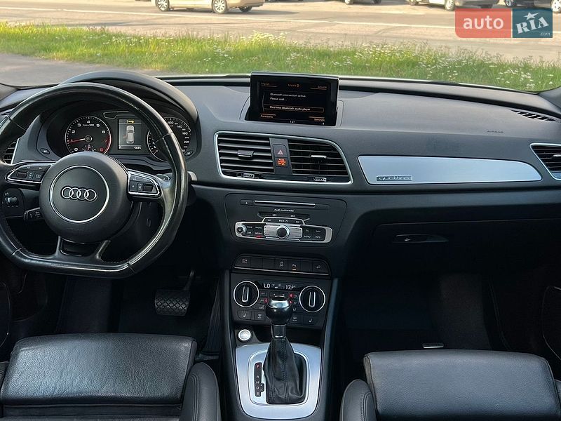 Внедорожник / Кроссовер Audi Q3 2015 в Львове