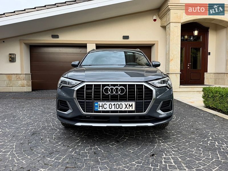Позашляховик / Кросовер Audi Q3 2021 в Львові