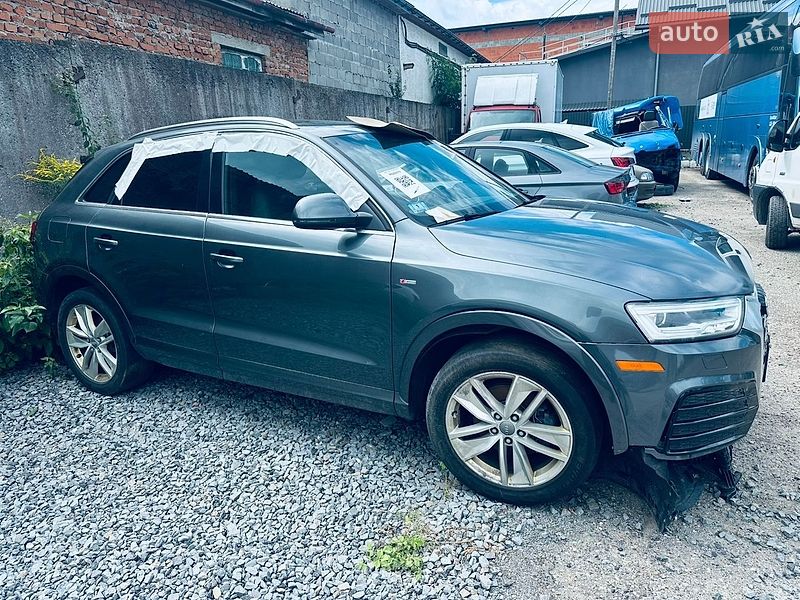 Внедорожник / Кроссовер Audi Q3 2018 в Львове