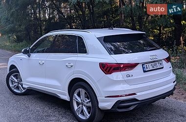 Позашляховик / Кросовер Audi Q3 2024 в Борисполі