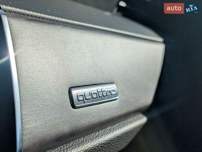 Позашляховик / Кросовер Audi Q3 2024 в Борисполі